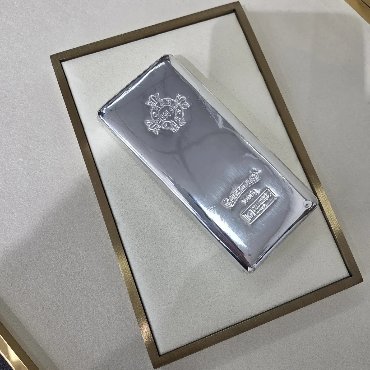은투자용 진공 실버바 1kg 퇴직선물 은괴 순은바 은거래 999.9% 1000g 상세 이미지